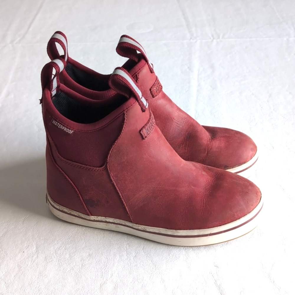 XtraTuf Red Leather Pull On Ankle Deck Boot Women's Size 5.5